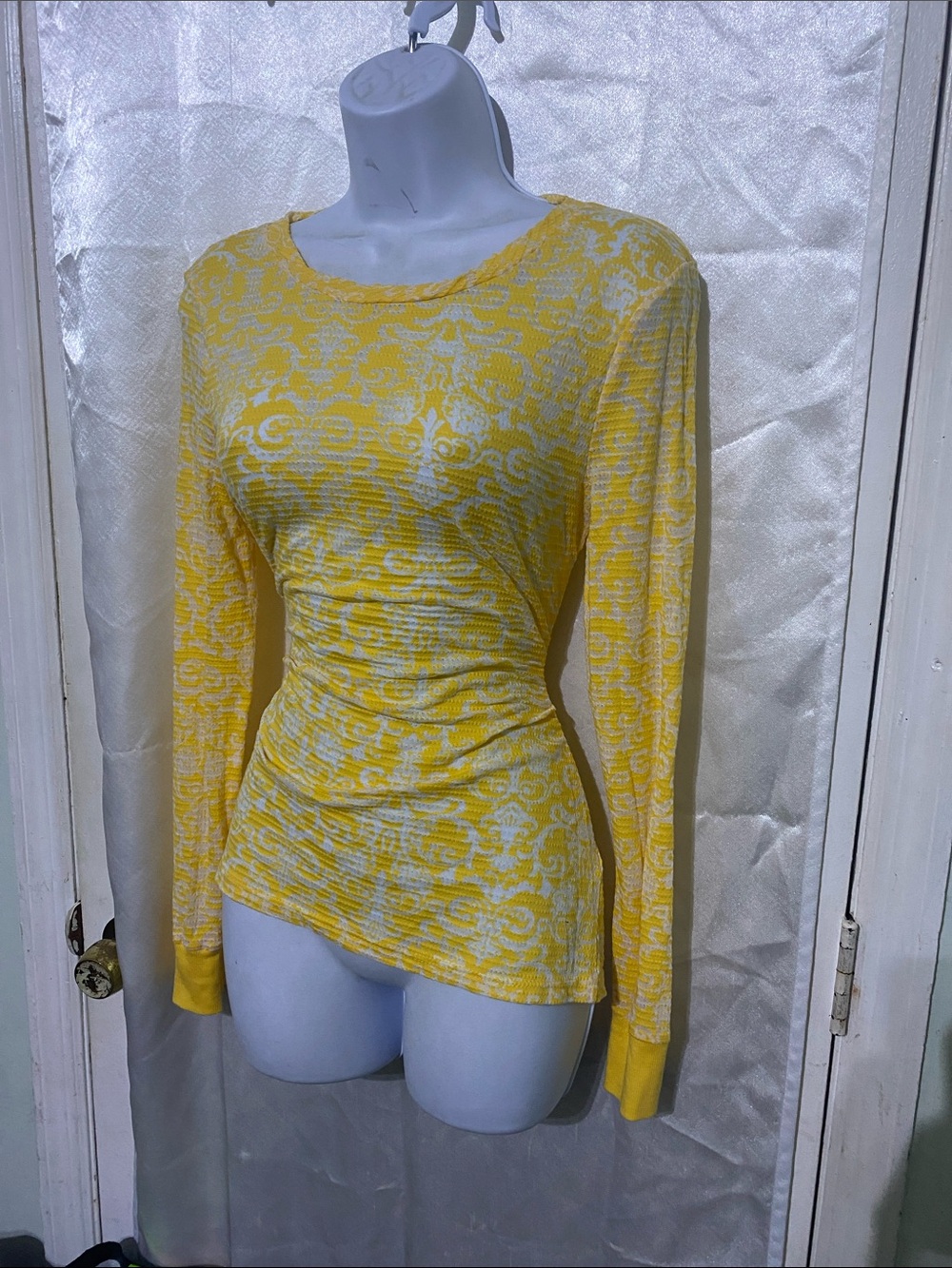 BKE Yellow and White Long-Sleeve Patterned Sheer Crewneck Top